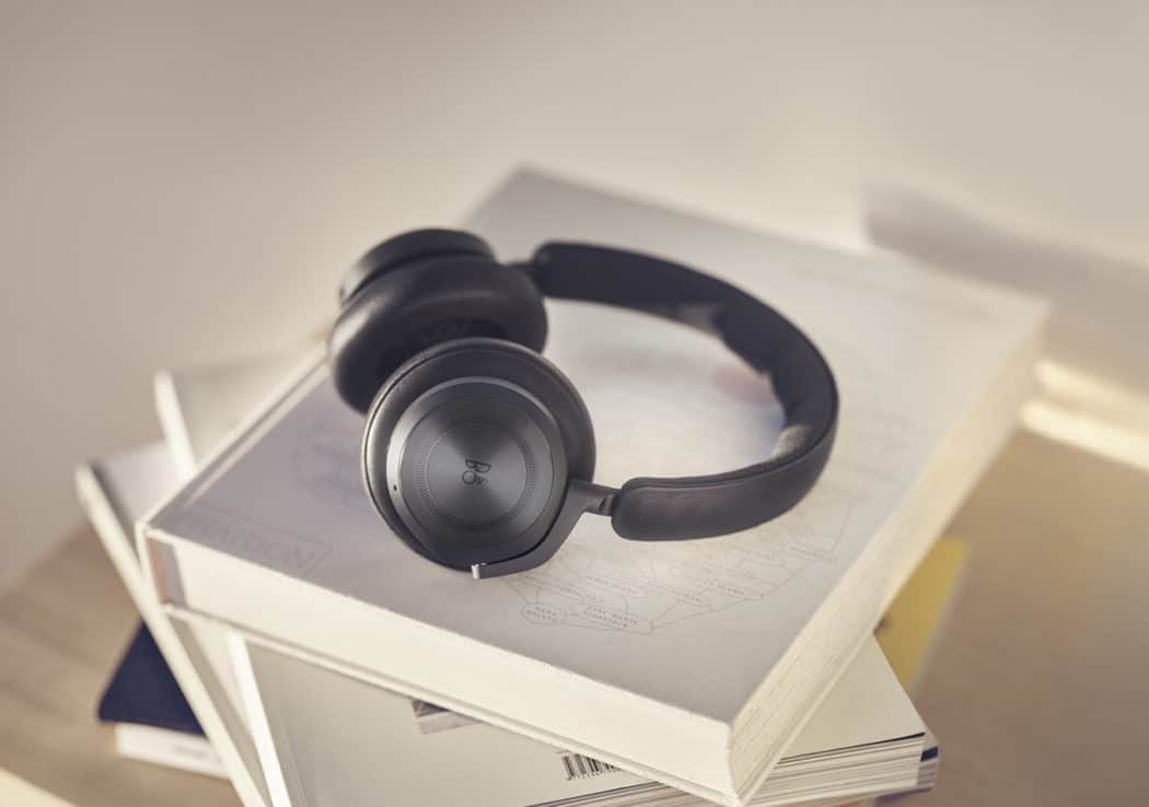 Beoplay HX Test - Black Anthracite