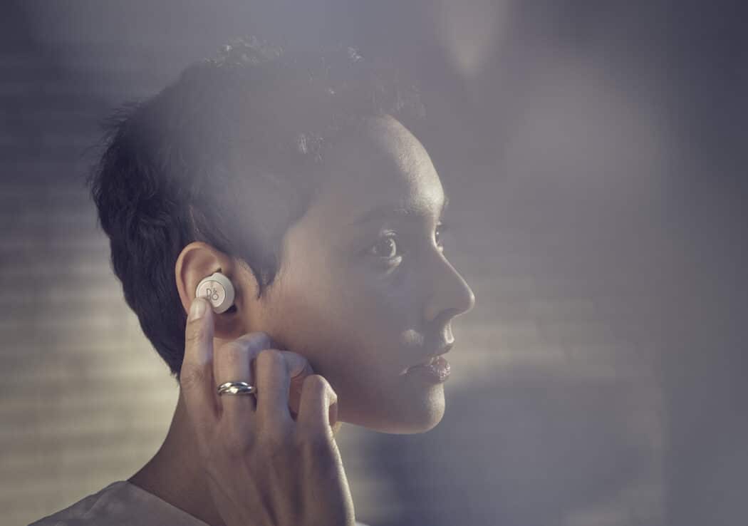 Beoplay EQ Gold In-Ear høretelefoner med ANC